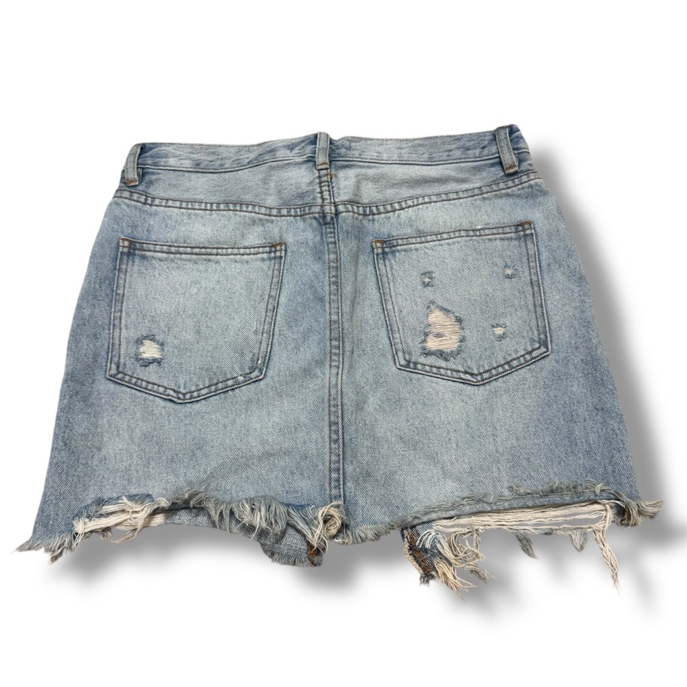 Free People We The Free Distressed Denim Mini Skirt Front Slit Size 27 - Picture 2 of 6